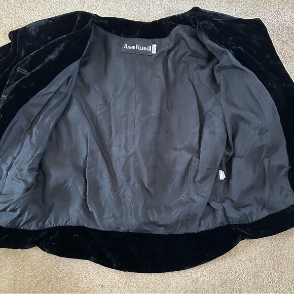 Vintage Velvet Jacket - Anne Klein - Picture 8 of 9